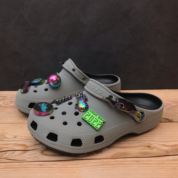 Crocs Day X Classic Clog - Picture 7 of 16